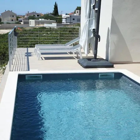 Vila Adriana Villa Zára